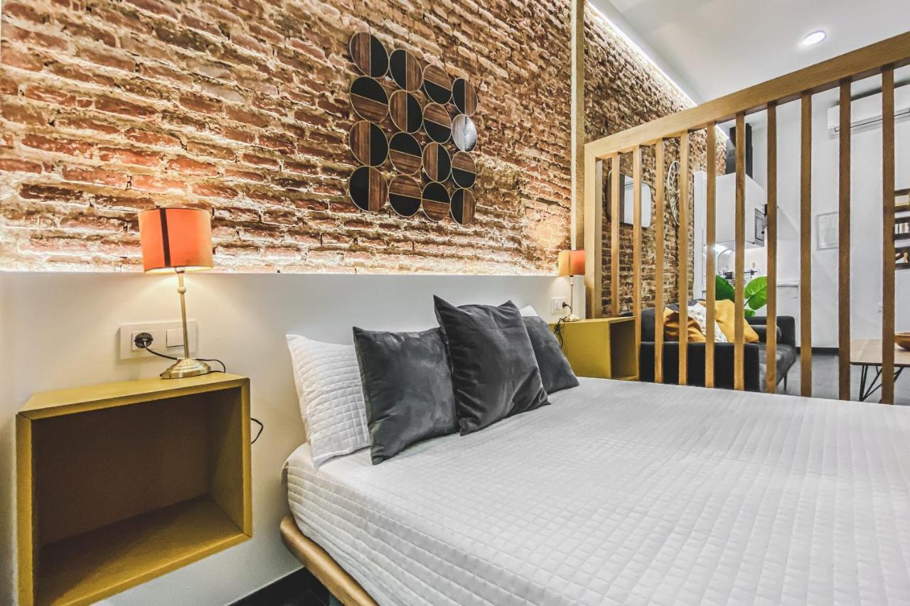 Apartamentos Caceres Central Suites Exterior photo