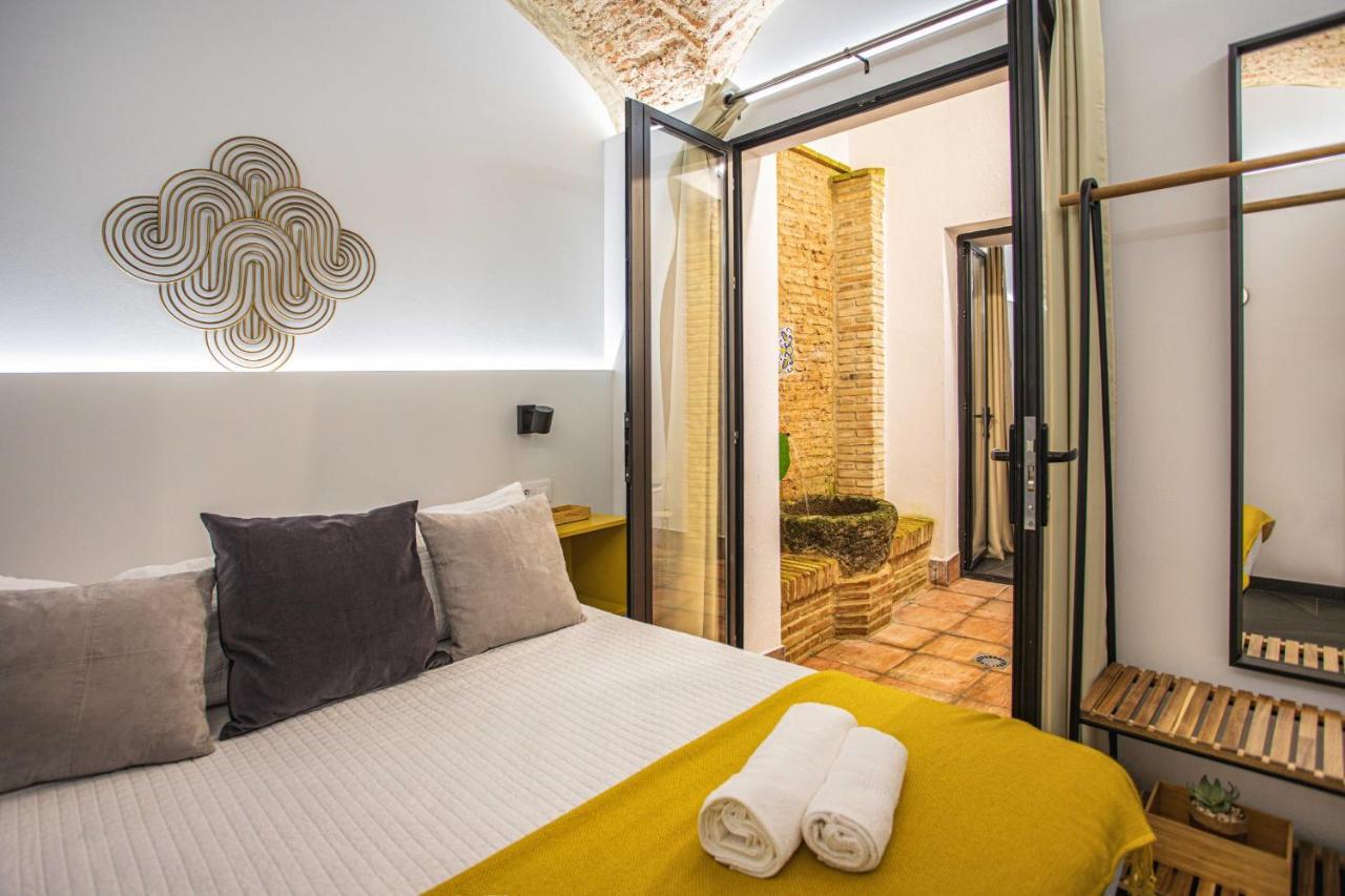 Apartamentos Caceres Central Suites Exterior photo