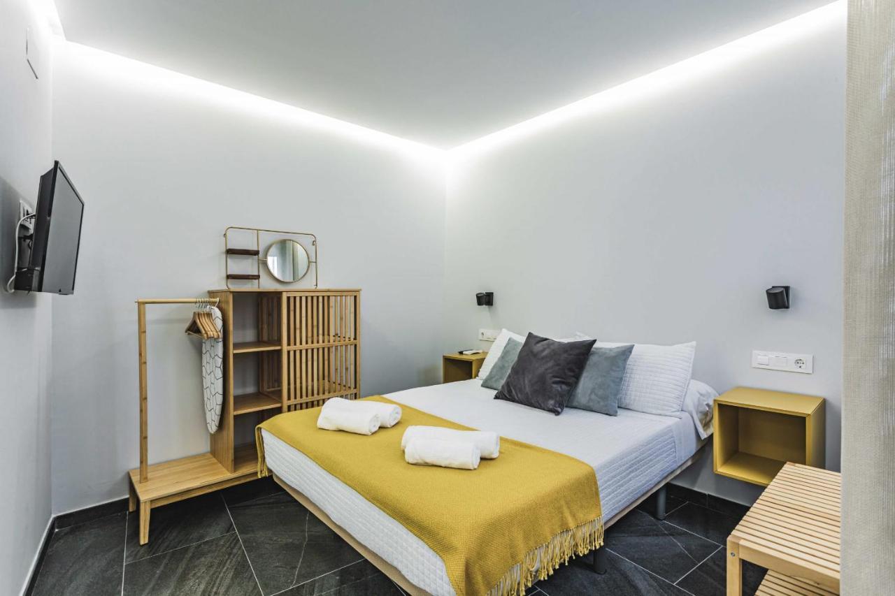 Apartamentos Caceres Central Suites Exterior photo